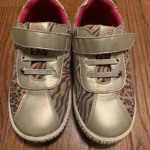 Size 2 Livie & Luca girls gold and cheetah shoes